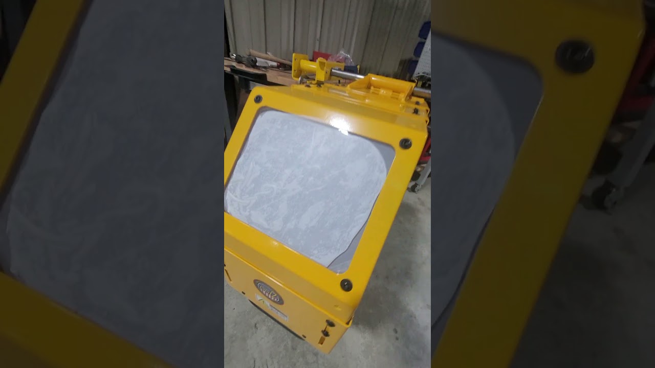 Odiz universal flip up interlocked lathe chuck guard