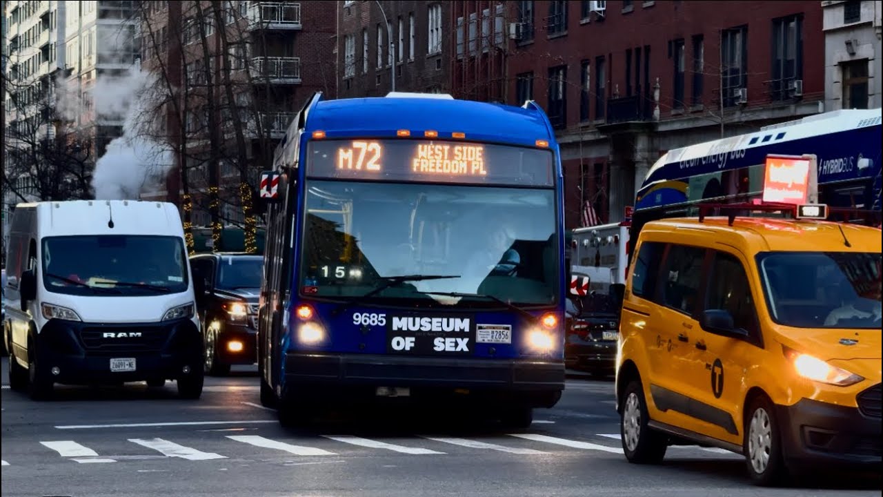 MTA New York City Bus 2020-21 NovaBUS LF40102 “LFS” Hybrid 9685 on Route M72