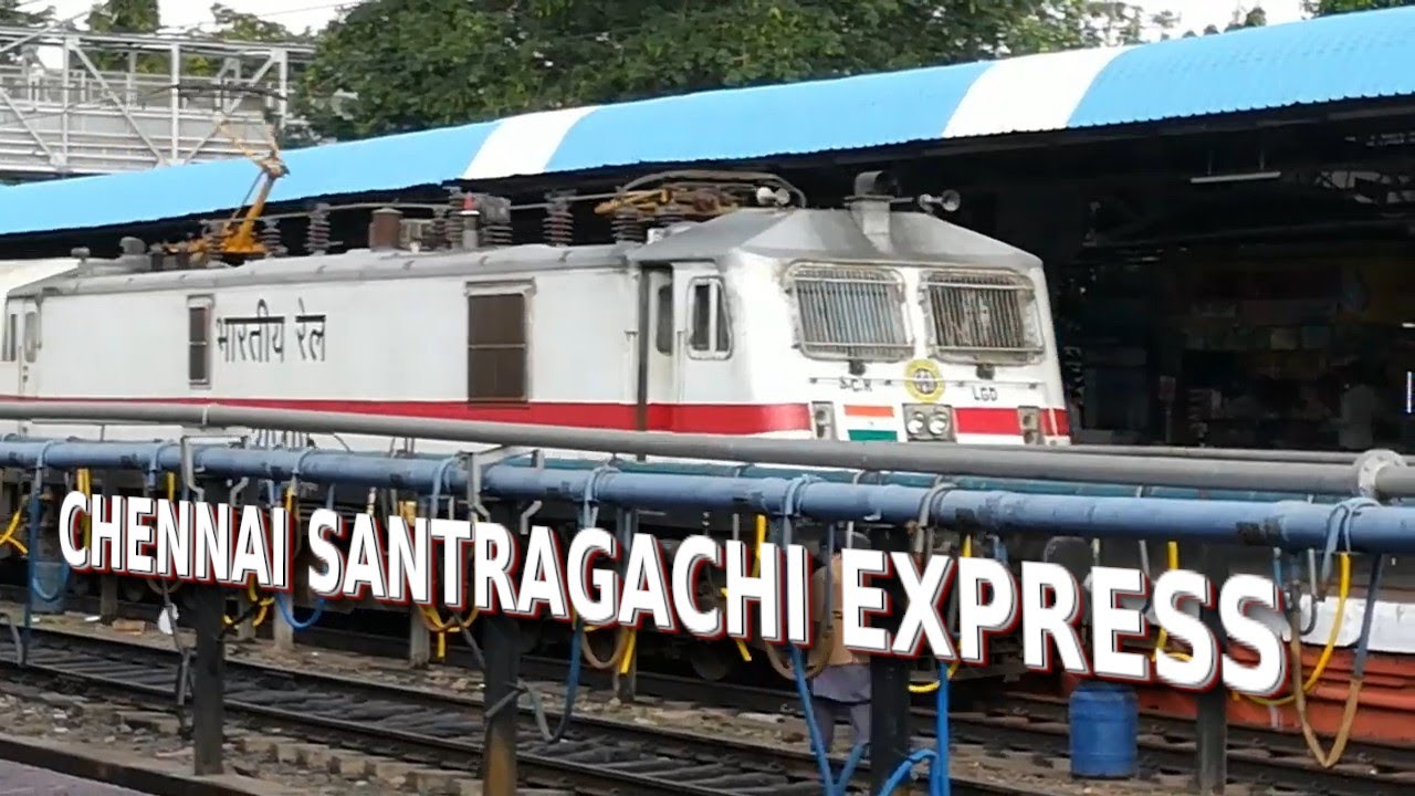 22808 MGR Chennai Central Santragachi SF Express at Vijayawada - YouTube