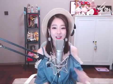 馮提莫翻唱Daniel Powter《Free Loop》