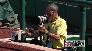 PHI@WSH: Sizemore breaks a camera lens with a foul