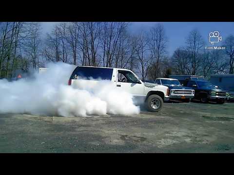 Tire Explodes During Burnout!