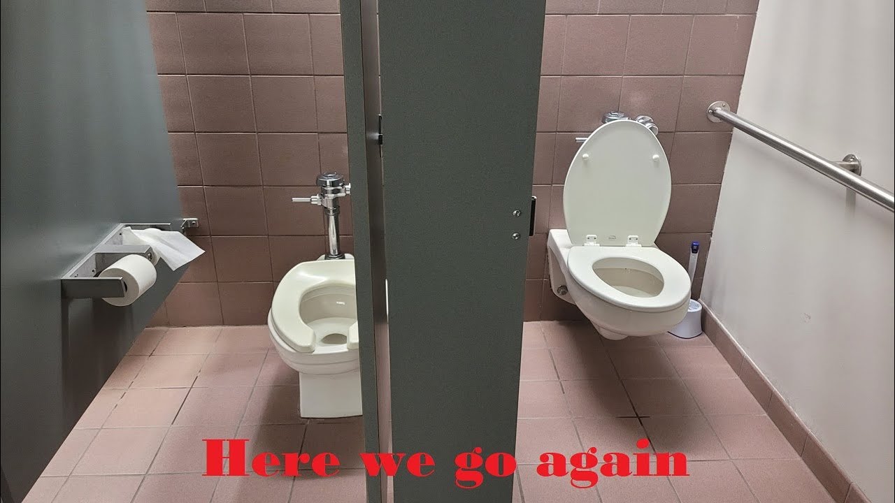 [BT] More Circa 1980 American Standard Fixtures at The Hickory Building (Greensboro, NC) YouTube