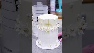 No matter the theme, you’ll be making cakes like a total Pro with Frost Form! 🤗 www.frostform.com