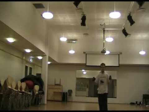 Alex juggling 6 and 7 balls
