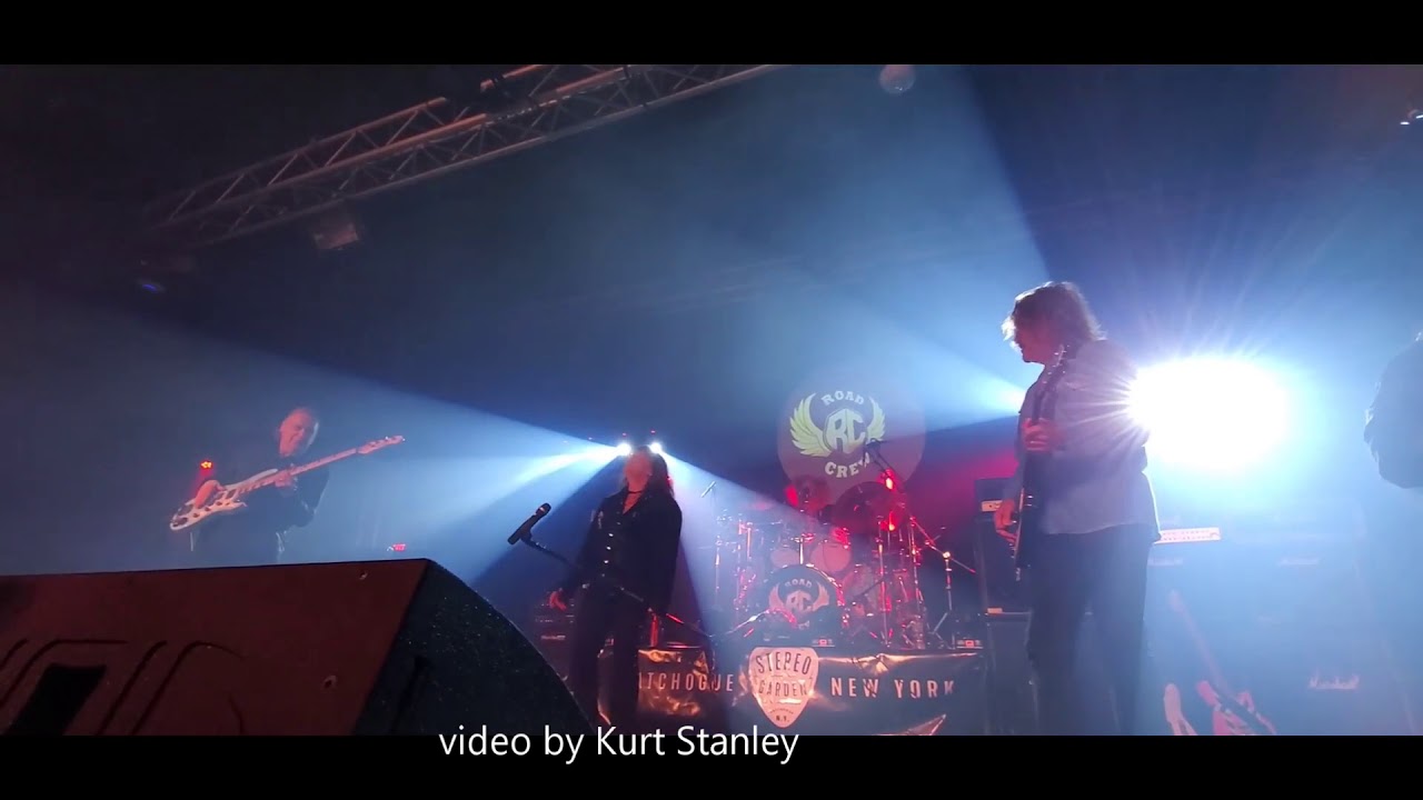 ROAD CREW LIVE FUNK 49 DEC 18 NEW YORK