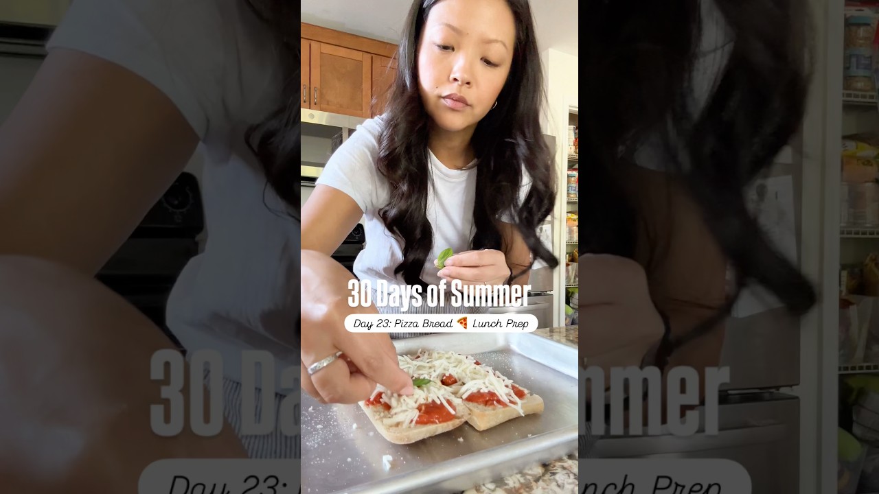 Pizza bread lunch 🍕 