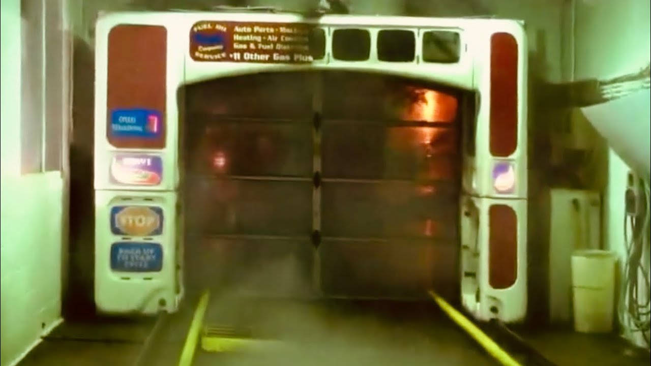 Mark VII Aqua Jet Touch Free Car Wash (Old Video) - YouTube