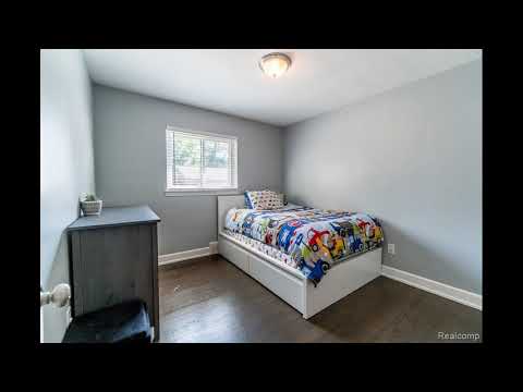 24270 Seneca St, Oak Park, MI home video tour