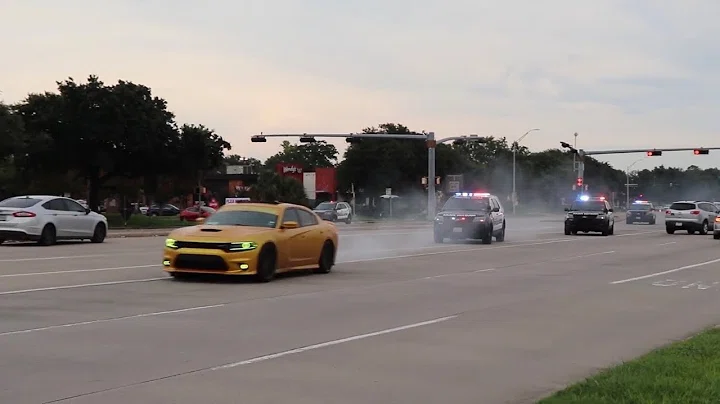 Permanent Link to DODGE CHARGER 392 OUTRUNS HOUSTON POLICE OFFICERS IN HIGH SPEED CHASE! *08/02/20*