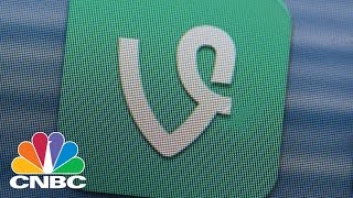 Pornhub Offers To Buy Vine As Twitter Discontinues App: Bottom Line | CNBC