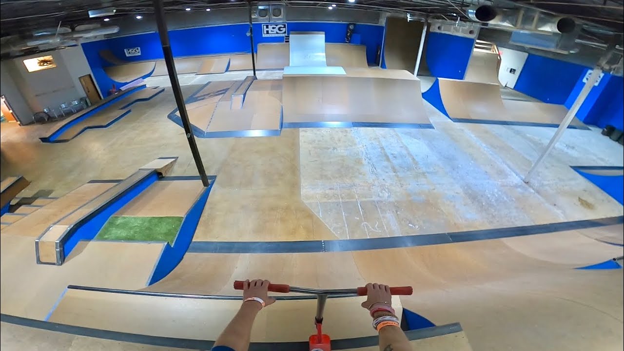 НЕРЕАЛЬНО НОВЫЙ КРЫТЫЙ СКЕЙТПАРК!