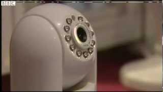 Hacker 'shouts abuse' via baby monitoring camera screenshot 1