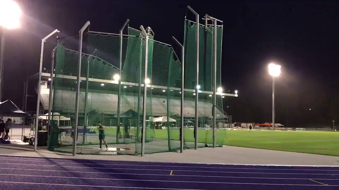 Discus Throw 14 years old 57.65m/189.14feet YouTube