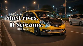 Dia Mengemudi, Mobil Itu Menjerit | Honda Jazz GE8 Night Run (video sinematik)