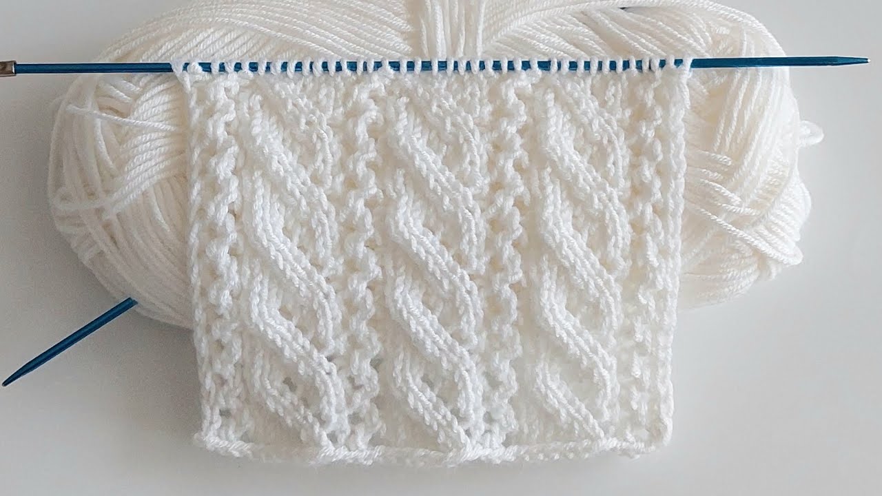 iki şiş saç örgülü ajurlu örgü modeli💫yelek hırka süveter💫knitting pattern💫two color crochet pattern