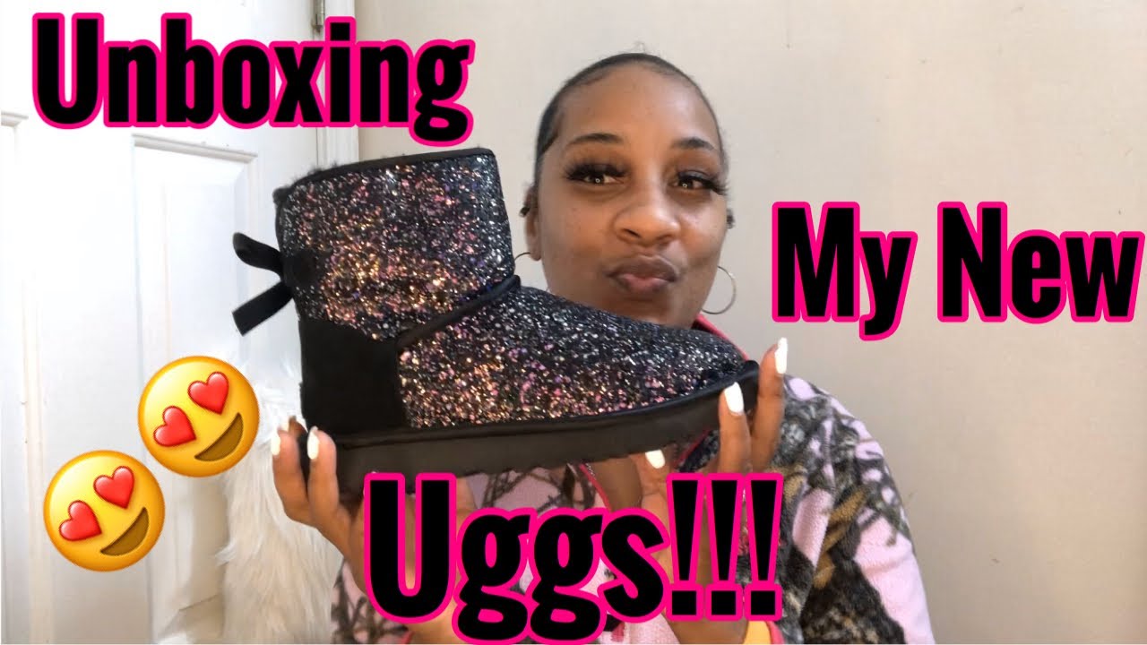IT’S UGG SEASON! CLASSIC SHORT SPARKLE UGGS UNBOXING 