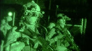 GREEN BERETS own the night (10TH Special Forces Group - Airborne)