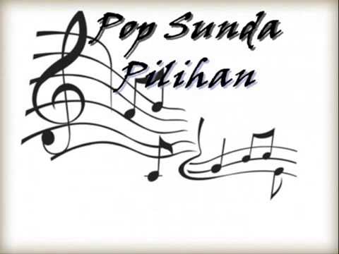 Nining maeda pantai kuta