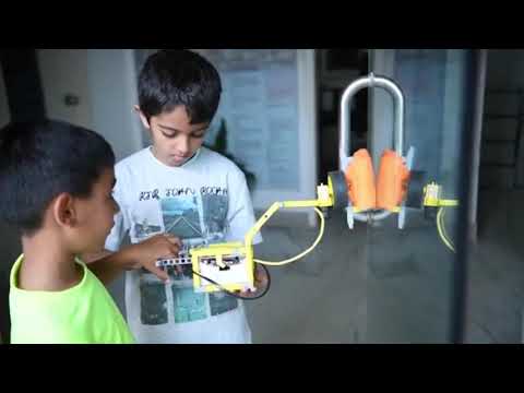 QtPi Robotics | Bangaluru Tech Summit Scrubber