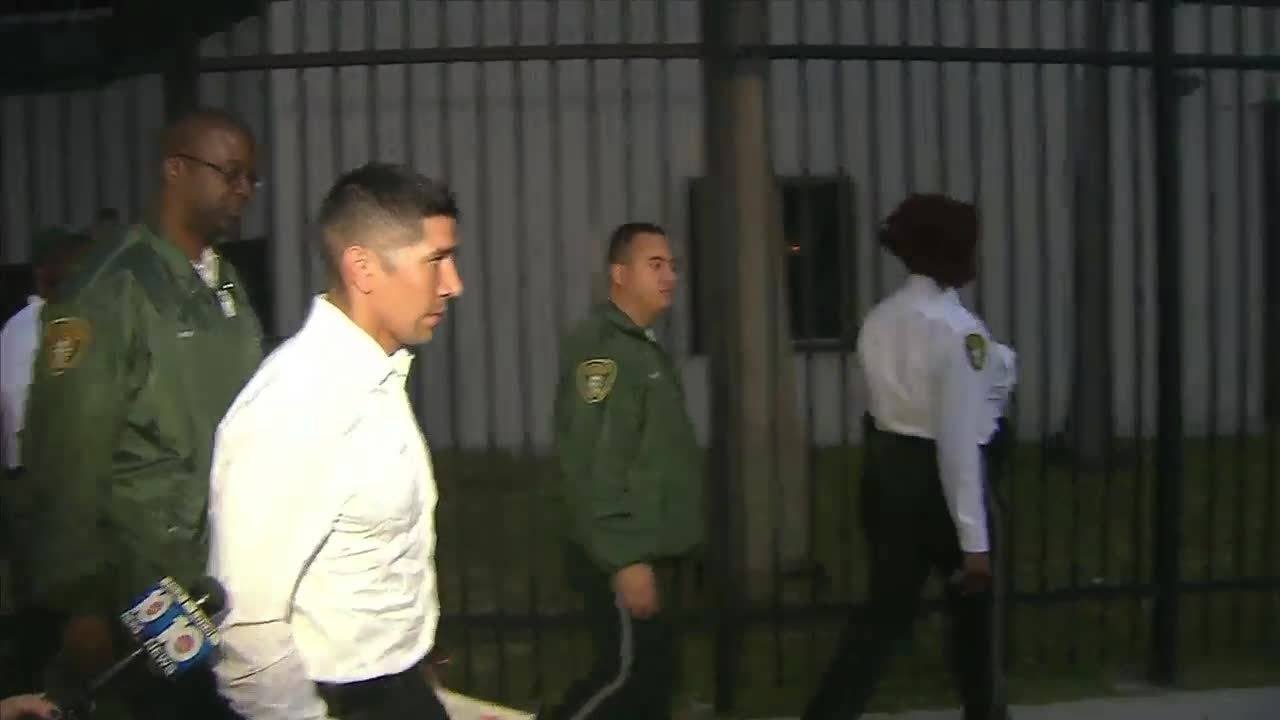 Officer charged in shooting of Charles Kinsey out on bond YouTube