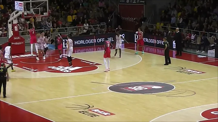 SIG Strasbourg - SLUC Nancy : (19) L.Cavalire 2Pts...