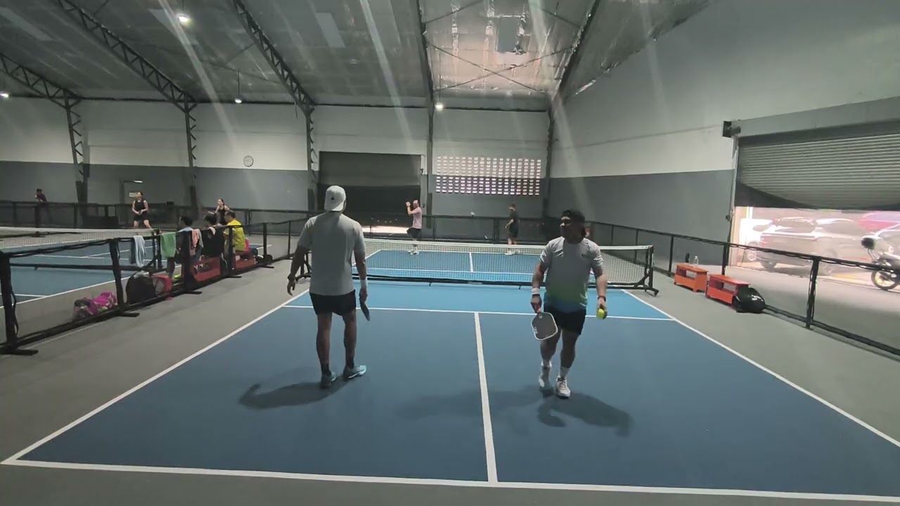 AMPickleball @ PBHub Rob/Yoyot v Dino/Donut 10.27.2025