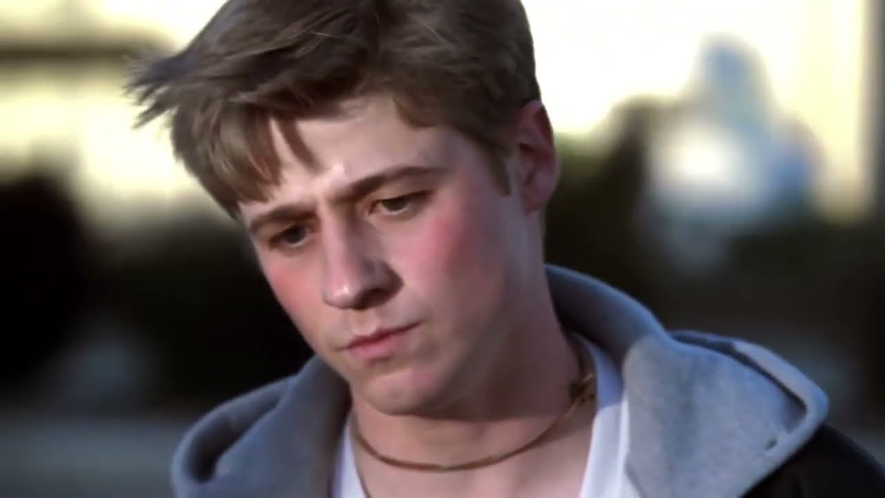 California by Phantom Planet - The O.C 1x01 Music Scene