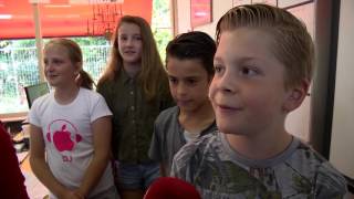 Download Lagu What's New? - Liever een juf of een meester? MP3