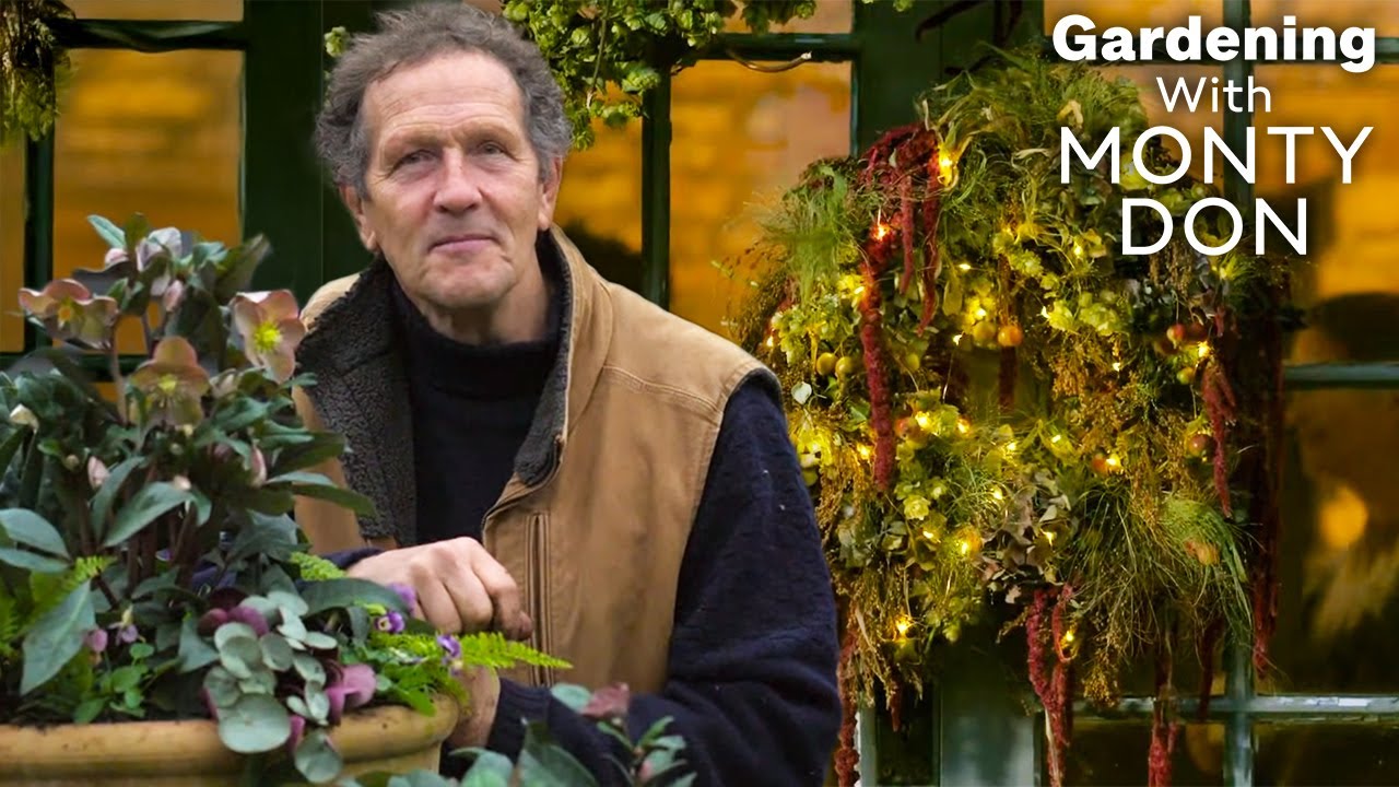 Making Christmas Decorations from Your Garden | FULL EPISODE | Gardeners' World Winter Specials