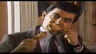 Mr. Bean Rowan Atkinson Eats Spoiled Oysters During A Food Compeion With A Rival Hotel Guest