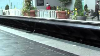 Hochwasserschutzsystem Automatisch Aufklappende Flutschutz Barriere Hochwasserschutz