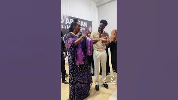 DAYAX DALNURSHE IYO UGBAAD Ciyaalxamar Duet Funny Song Music Sharmaboy Somalia Shortvideo 