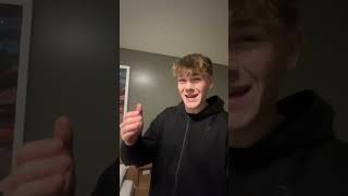 My long haul flight is tomorrow- this is a handy trick!✈️