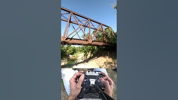 Split s #fpvfreestyle #fpv #fpvdrone #drone #droneracing #cinematic #dji #gopro #gaming #bridge