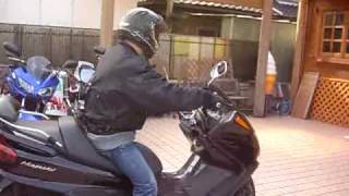 kawasaki ZR-750 ZEPHYR750 ゼファー750 VS YAMAHA MAJESTY