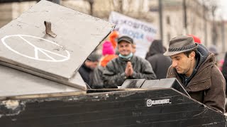 He Brought His Piano to War in Ukraine by Ryan Fila 4,196 views 2 years ago 11 minutes, 40 seconds