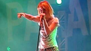 [HQ] Decode - Paramore (Live in Manila)