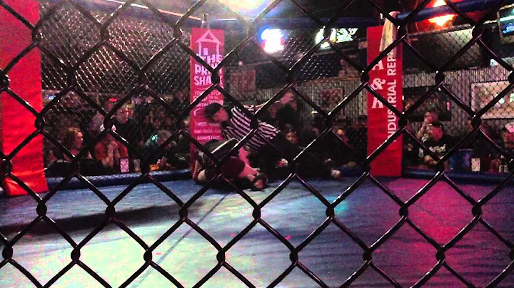 Patricia Peters VS Halee Frazier at Texans in La P...