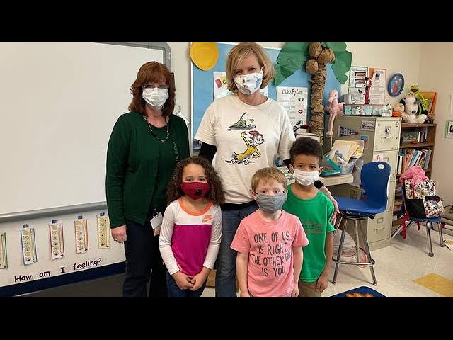 Read Across America Day 1: Wear Green for Green Eggs and Ham
