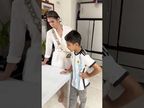 Thiaguiño Enseña A Yei A Multiplicar