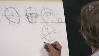Академический рисунок. Как строить голову в наклоне показывает художник Артур Кочу