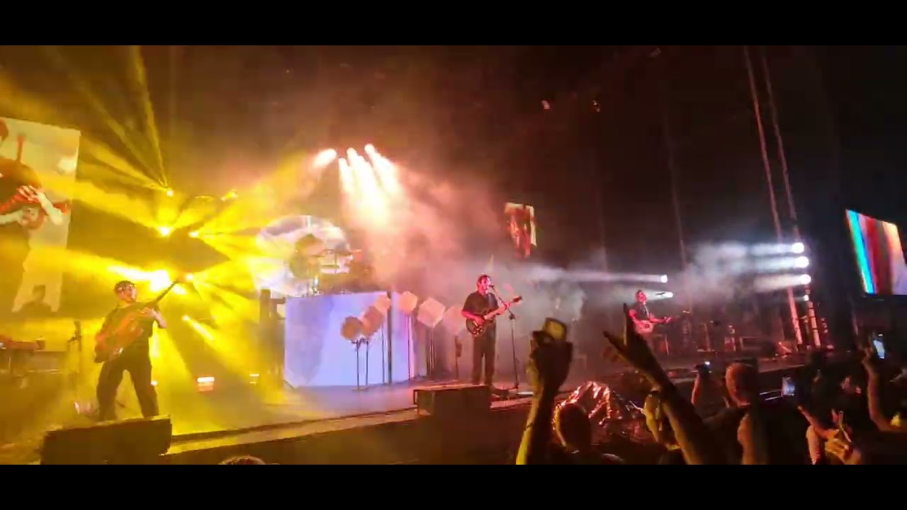 Cómo Te Atreves.              Morat Starlite