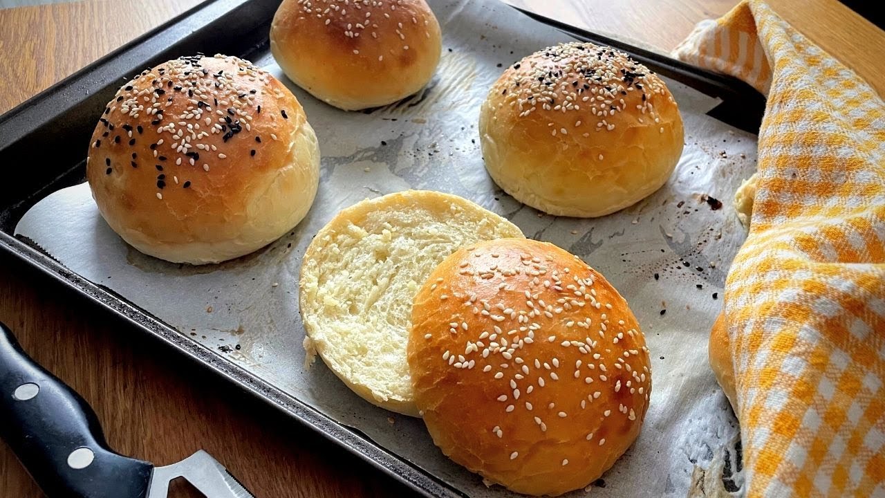 Soft Homemade Buns Recipe | Yummy Burger Buns at Home - YouTube