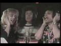 Queen (video) Mocedades (audio)