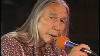 Floyd Red Crow Westerman performs at the Rainbow Warrior Festival, 1988 chords
