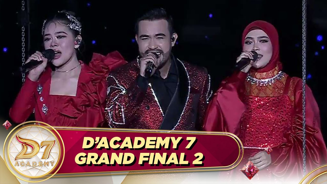 Dalam dan Penuh Rasa! D’Coach Menawan Nyanyikan “Terlalu Mencintaimu” | D’Academy 7 Grand Final 2
