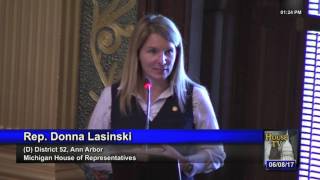 Rep. Donna Lasinski Passes a Resolution to End Female Genital Mutilation