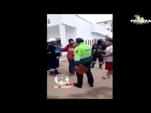 POLICÍA AGREDE A JOVEN Y ÉSTE RECIBE UNA PALIZA