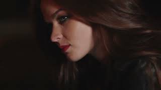 Mad Man's World - Shoshana Ami (Official Lyric Video)